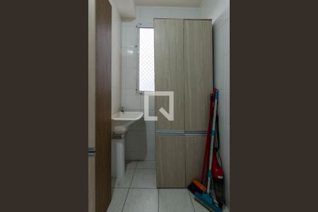 Área de serviço  de apartamento à venda com 2 quartos, 49m² em Vila California, São Paulo
