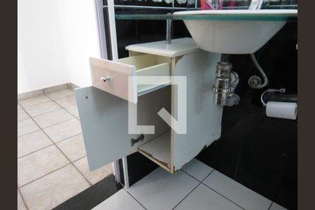 Apartamento para alugar com 50m², 2 quartos e 1 vagaBanheiro - Gabinete