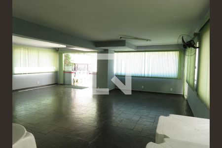 Apartamento para alugar com 50m², 2 quartos e 1 vagaÁrea comum - Salão de festas