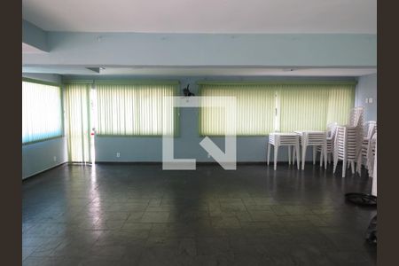 Apartamento para alugar com 50m², 2 quartos e 1 vagaÁrea comum - Salão de festas