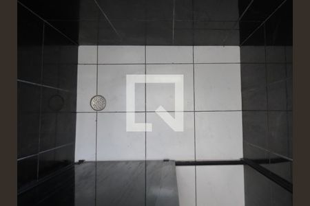 Apartamento para alugar com 50m², 2 quartos e 1 vagaBanheiro - Box