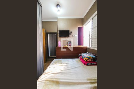 Quarto 1 de apartamento à venda com 2 quartos, 43m² em Água Rasa, São Paulo
