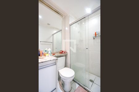 Apartamento à venda com 70m², 2 quartos e 1 vagaBanheiro da suíte