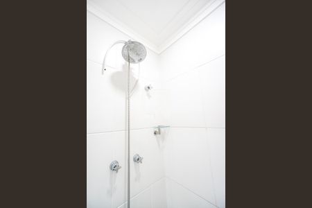 Apartamento à venda com 70m², 2 quartos e 1 vagaChuveiro