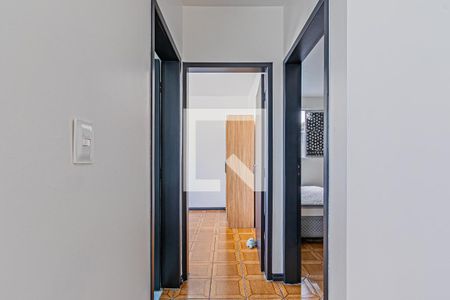 Apartamento para alugar com 58m², 2 quartos e 1 vaga Apartamento para alugar com 58m², 2 quartos e 1 vagaBanheiro Corredor