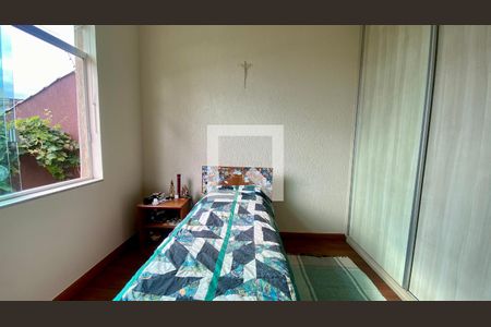 Casa à venda com 170m², 3 quartos e 5 vagas Casa à venda com 170m², 3 quartos e 5 vagasQuarto 2