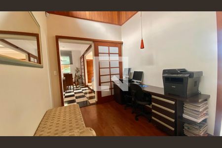 Escritório de casa à venda com 3 quartos, 170m² em Havaí, Belo Horizonte