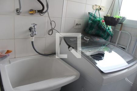 Apartamento para alugar com 60m², 2 quartos e 1 vagaÁrea de Serviço
