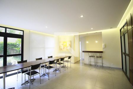 Apartamento para alugar com 60m², 1 quarto e 1 vagaÁrea comum - Salão de Festas