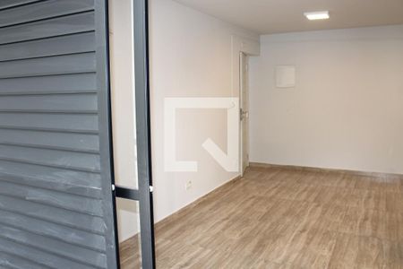 Sala / Quarto de kitnet/studio para alugar com 1 quarto, 19m² em Perdizes, São Paulo