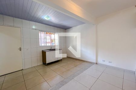 Sala de casa de condomínio para alugar com 1 quarto, 40m² em Vila São José, São Paulo
