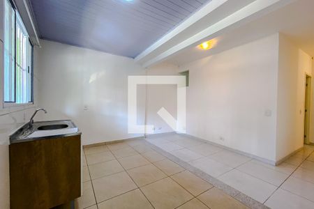 Sala de casa de condomínio para alugar com 1 quarto, 40m² em Vila São José, São Paulo
