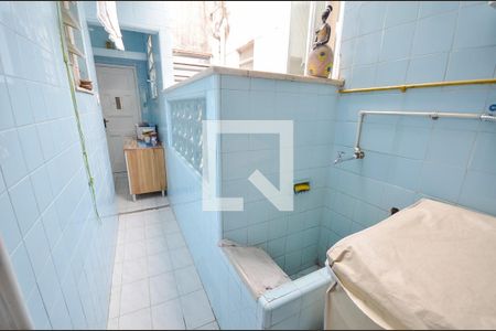 Apartamento à venda com 74m², 2 quartos e sem vaga Apartamento à venda com 74m², 2 quartos e sem vagaÁrea de Serviço