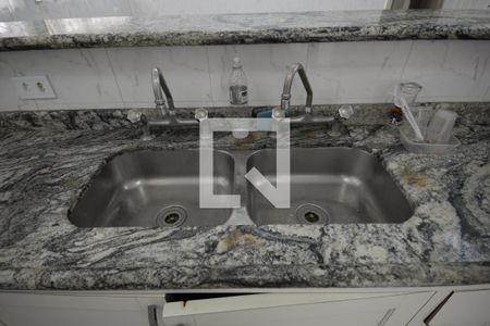 Casa à venda com 230m², 3 quartos e 3 vagasCozinha