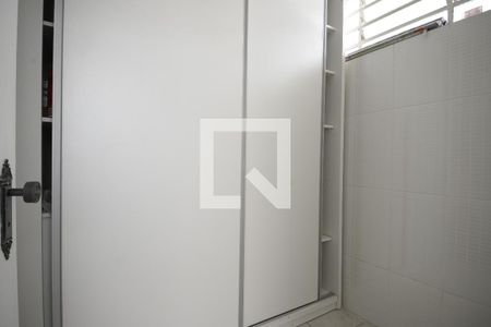 Casa à venda com 230m², 3 quartos e 3 vagasQuarto de Serviço