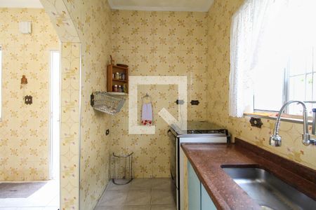 Casa à venda com 250m², 3 quartos e 8 vagasCozinha