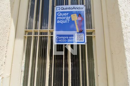 Casa à venda com 250m², 3 quartos e 8 vagasFachada