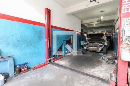 Casa à venda com 250m², 3 quartos e 8 vagasGaragem