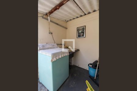 Casa à venda com 250m², 3 quartos e 8 vagasÁrea de Serviço