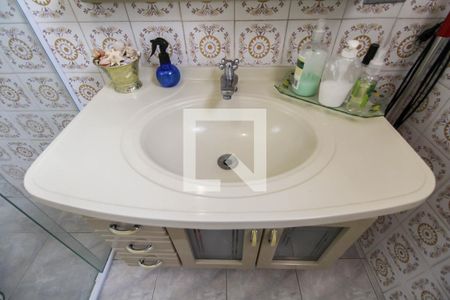 Casa à venda com 250m², 3 quartos e 8 vagasBanheiro