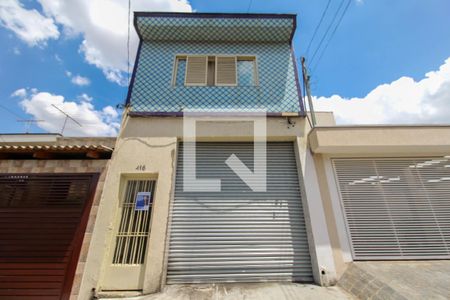 Casa à venda com 250m², 3 quartos e 8 vagasFachada