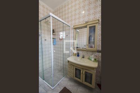 Casa à venda com 250m², 3 quartos e 8 vagasBanheiro