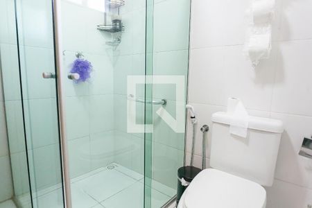 Casa de condomínio à venda com 280m², 4 quartos e 2 vagas Casa de condomínio à venda com 280m², 4 quartos e 2 vagasbanheiro semi suite 1 /2