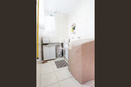 Casa de condomínio à venda com 280m², 4 quartos e 2 vagas Casa de condomínio à venda com 280m², 4 quartos e 2 vagasÁrea de Serviço