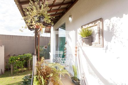 Casa de condomínio à venda com 280m², 4 quartos e 2 vagas Casa de condomínio à venda com 280m², 4 quartos e 2 vagasvaranda suite 2