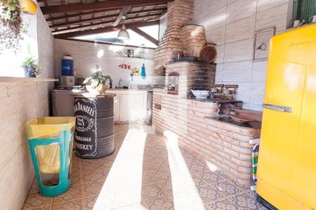 Casa de condomínio à venda com 280m², 4 quartos e 2 vagas Casa de condomínio à venda com 280m², 4 quartos e 2 vagasChurrasqueira