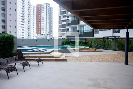 Apartamento à venda com 61m², 2 quartos e 1 vagaPiscina 2