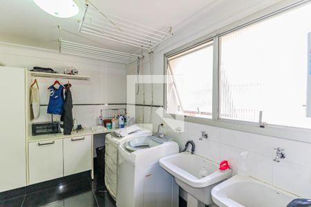 Apartamento à venda com 192m², 3 quartos e 2 vagasÁrea de Serviço