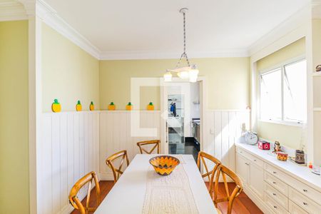 Apartamento à venda com 192m², 3 quartos e 2 vagasCopa