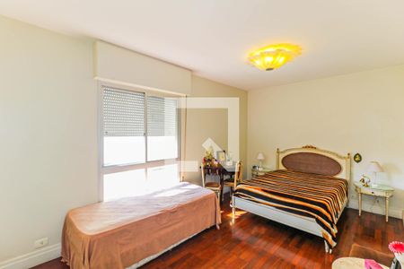 Apartamento à venda com 192m², 3 quartos e 2 vagasSuíte