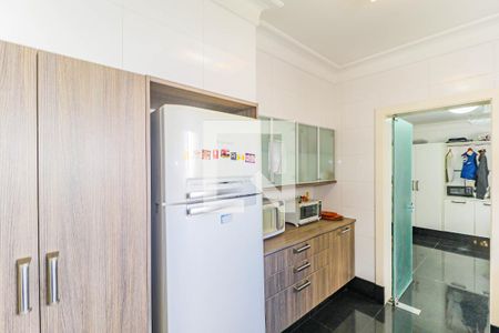 Apartamento à venda com 192m², 3 quartos e 2 vagasCozinha