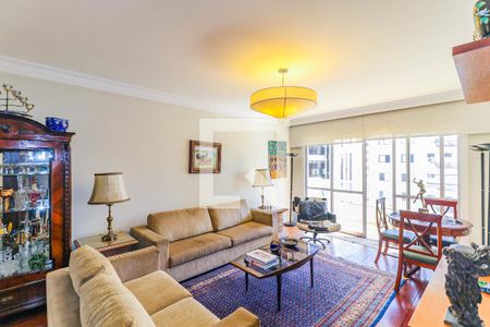 Apartamento à venda com 192m², 3 quartos e 2 vagasSala