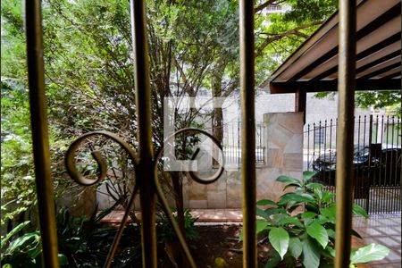 Sala - Vista de casa à venda com 4 quartos, 143m² em Vila Augusta, Guarulhos