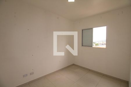 Quarto 2 de apartamento para alugar com 2 quartos, 45m² em Jardim Imperador (zona Leste), São Paulo