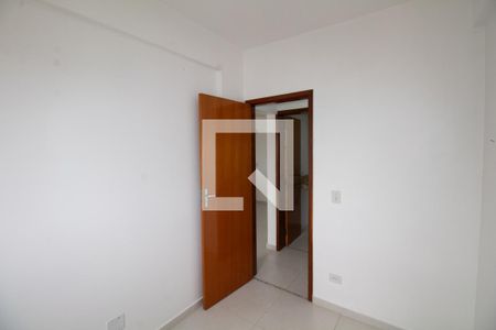 Quarto 1 de apartamento para alugar com 2 quartos, 45m² em Jardim Imperador (zona Leste), São Paulo