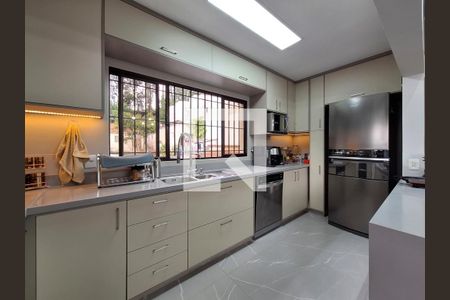 Casa à venda com 189m², 3 quartos e 4 vagas Casa à venda com 189m², 3 quartos e 4 vagasCozinha