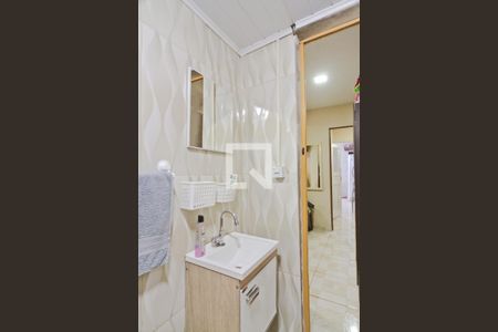 Casa à venda com 166m², 2 quartos e 2 vagas Casa à venda com 166m², 2 quartos e 2 vagasBanheiro da Suíte