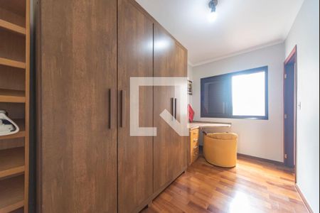 Casa à venda com 391m², 6 quartos e 4 vagasCLoset do Quarto 3 casa 2