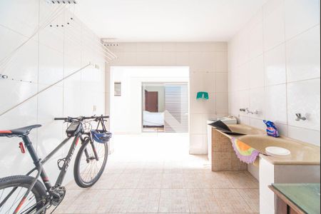 Casa à venda com 391m², 6 quartos e 4 vagasÁrea de Serviço