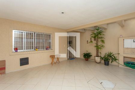 Casa à venda com 250m², 2 quartos e 2 vagasGaragem