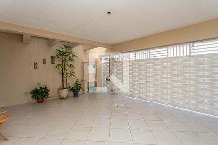 Casa à venda com 250m², 2 quartos e 2 vagasGaragem