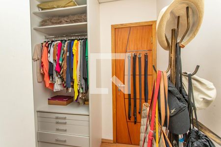 Casa à venda com 250m², 2 quartos e 2 vagasCloset da suíte 1