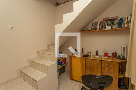 Casa à venda com 250m², 2 quartos e 2 vagasEscritório