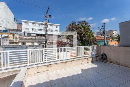 Casa à venda com 250m², 2 quartos e 2 vagasVaranda da sala de TV