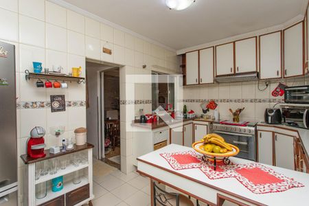 Casa à venda com 250m², 2 quartos e 2 vagasCozinha