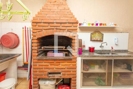 Casa à venda com 250m², 2 quartos e 2 vagasÁrea de lazer - churrasqueira